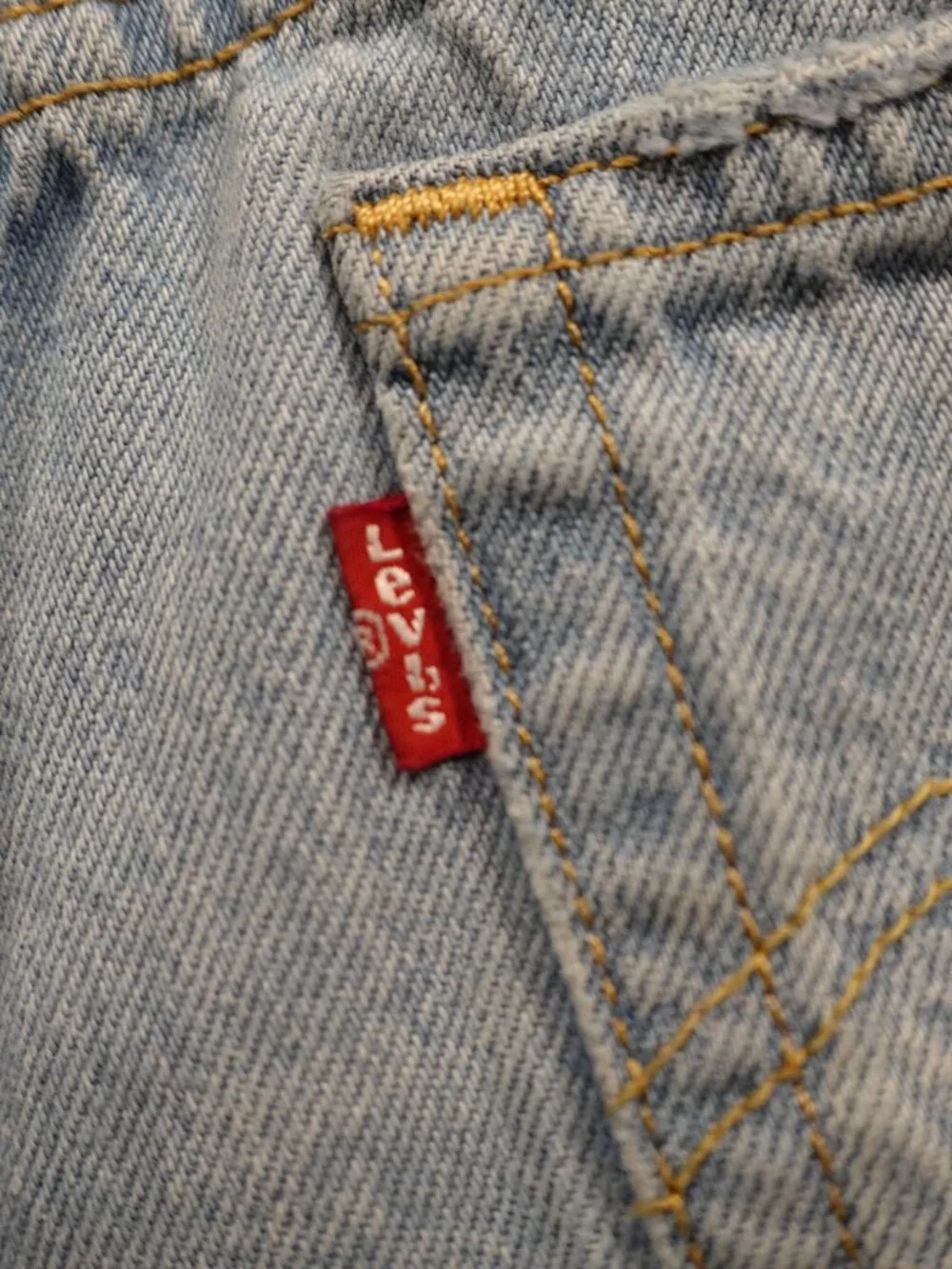 Levi’s 501 Denim Cutoff Shorts Women’s W30 Light Wash Frayed Hem‎ High Rise